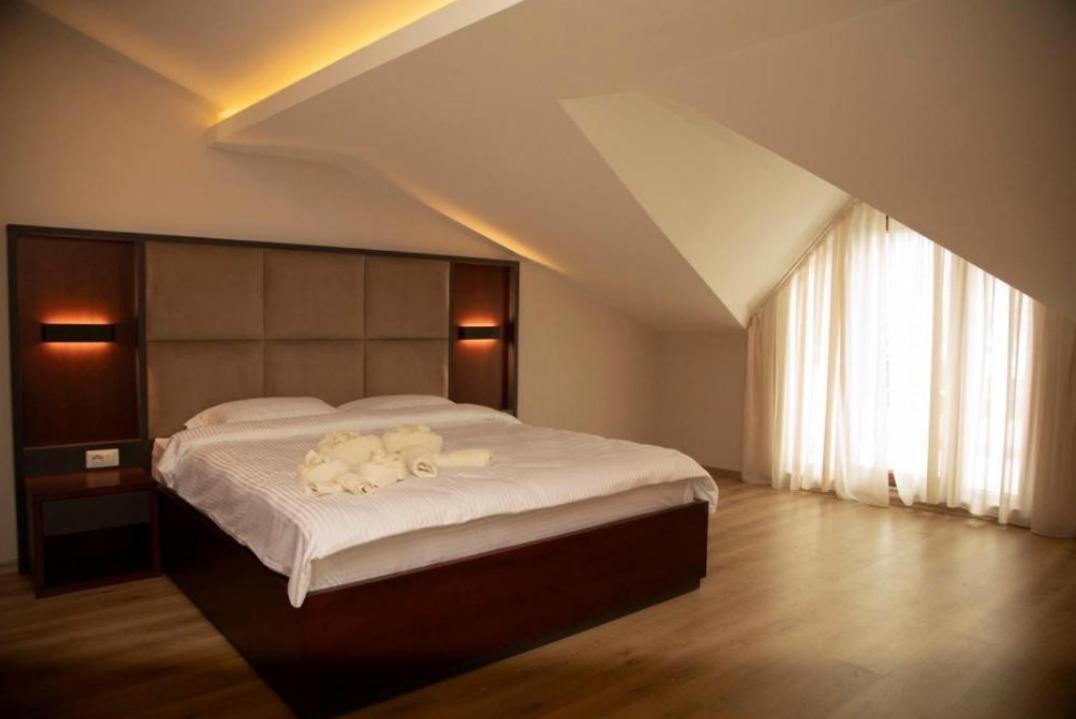 Hotel Oferta Prizren Buitenkant foto